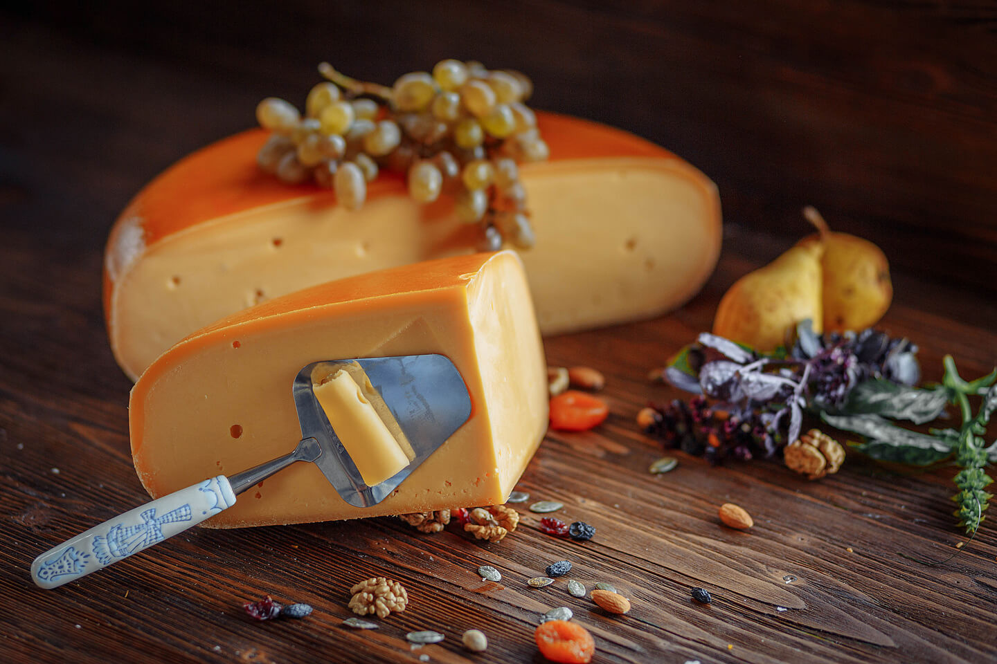 Сыр с Кератином (ORANGE) фас. т/у ТМ Европейская сыроварня