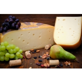 Сир Витриманий 4-7 міс. (MATURED) фас. т/у ТМ Європейська сироварня